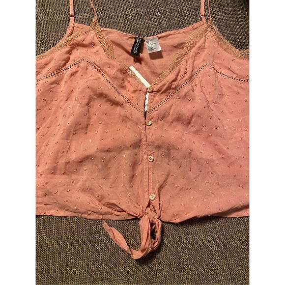 Divided Pink Button-Front Top - Picture 2 of 6